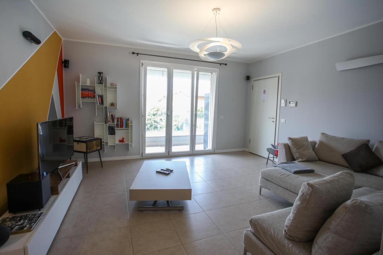 Maison Emozioni Limbiate Luaran gambar