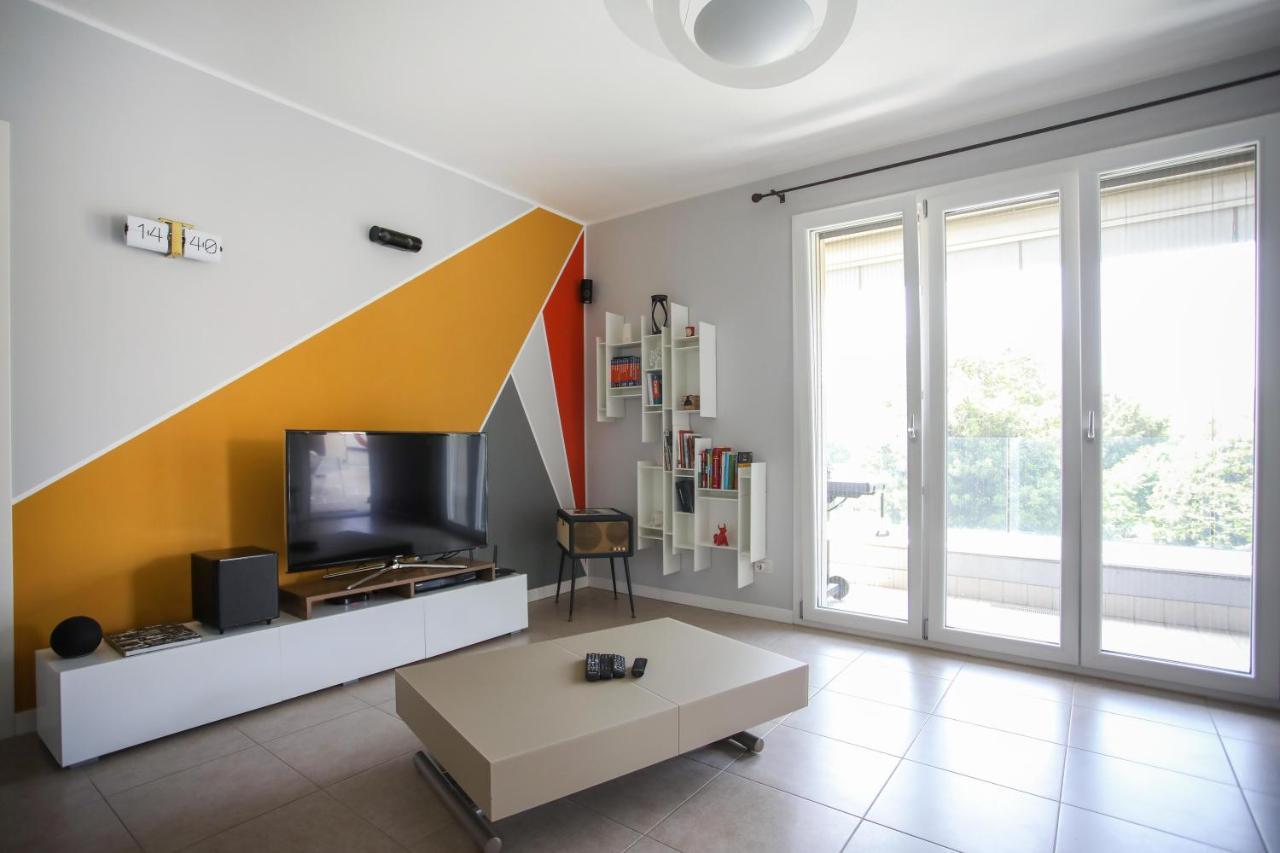 Maison Emozioni Limbiate Luaran gambar